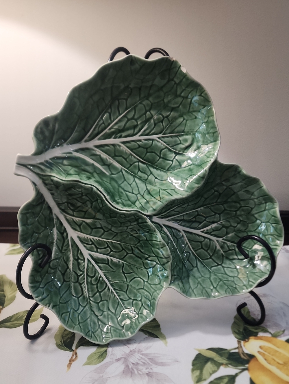 Bordallo Pinheiro Vintage, As Is, 3 Leaf Platter